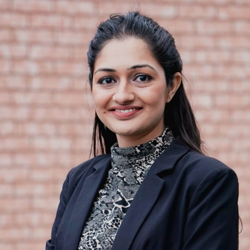 A portrait of Sana Mumtaz