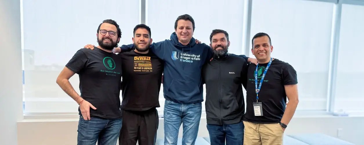 Team UNF wins international pitch competition hosted by UK university